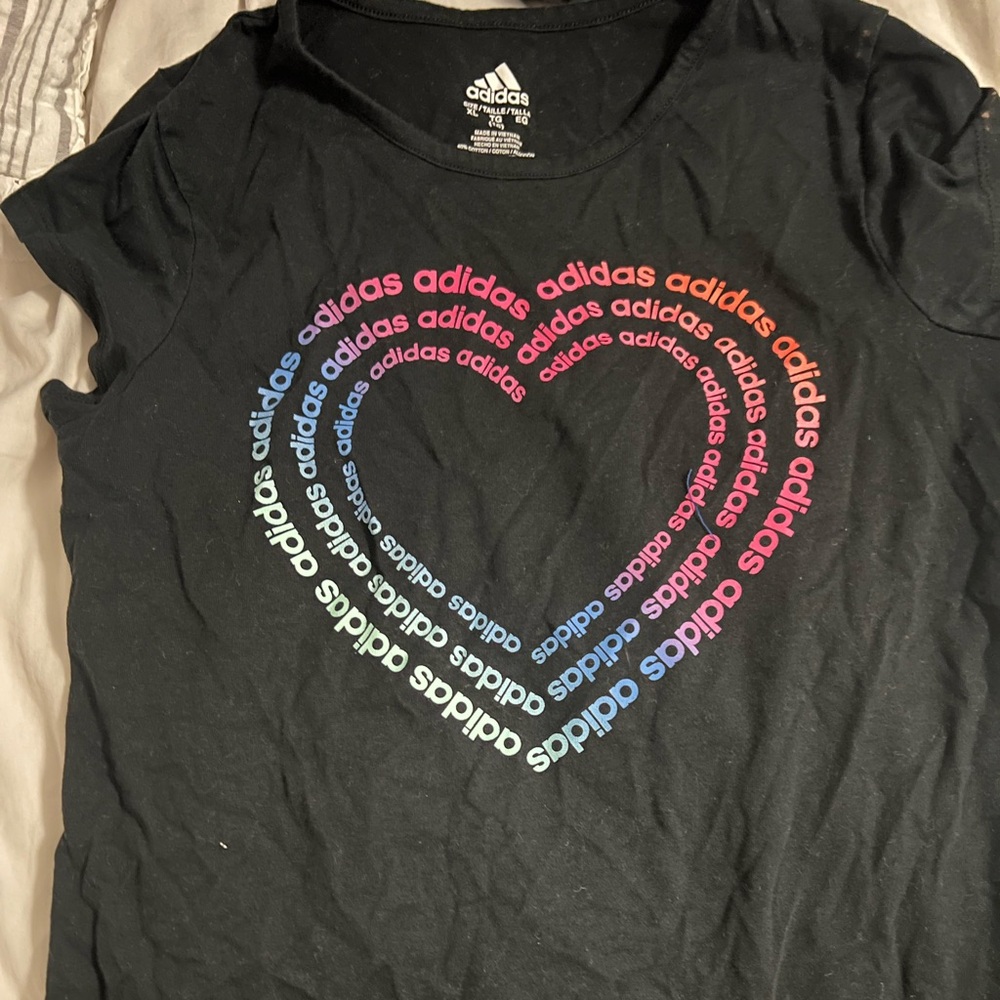 Kid’s XL Adidas t shirt!